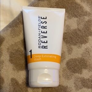 Rodan+Fields Reverse Deep Exfoliating Wash